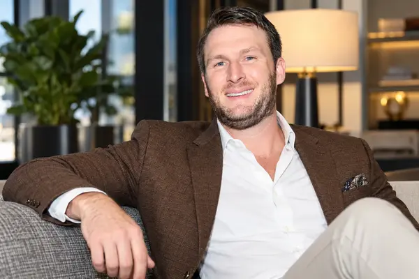 Robert Shiver Net Worth